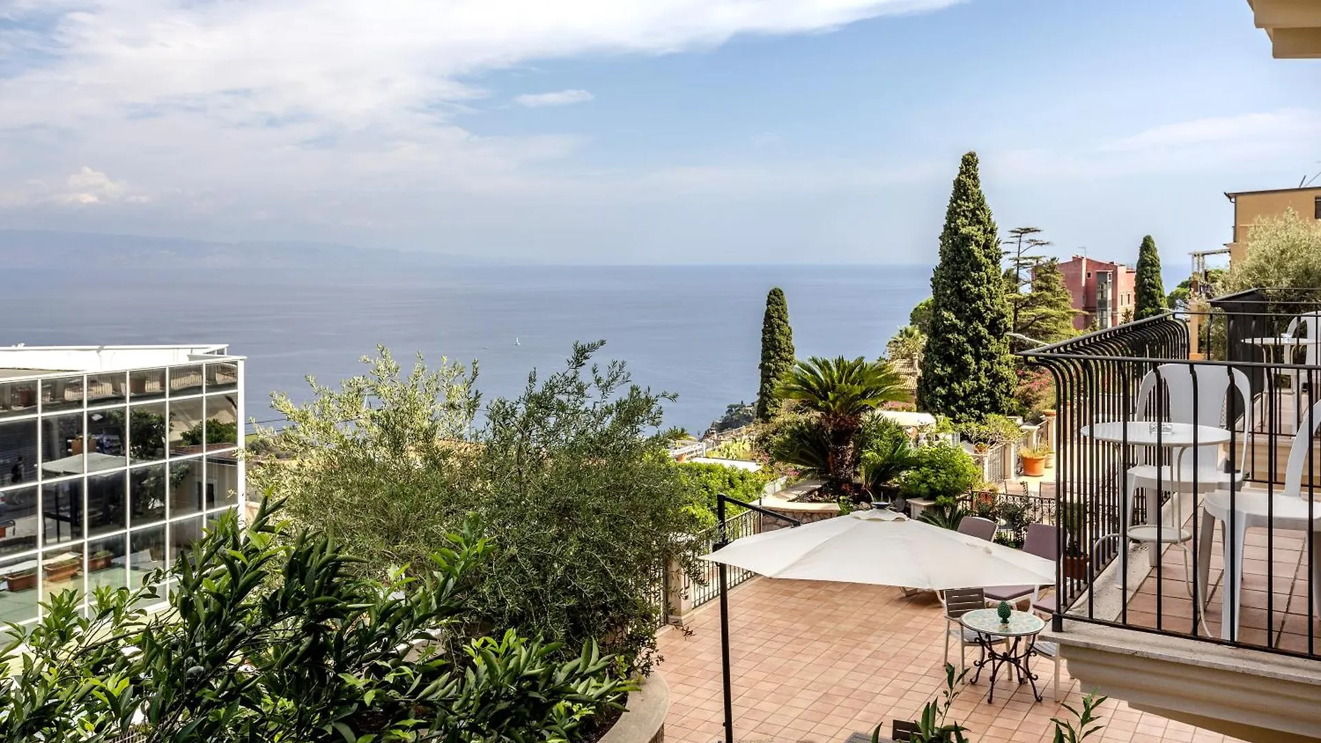 Villa Maremonti Taormina 0*,  Italy