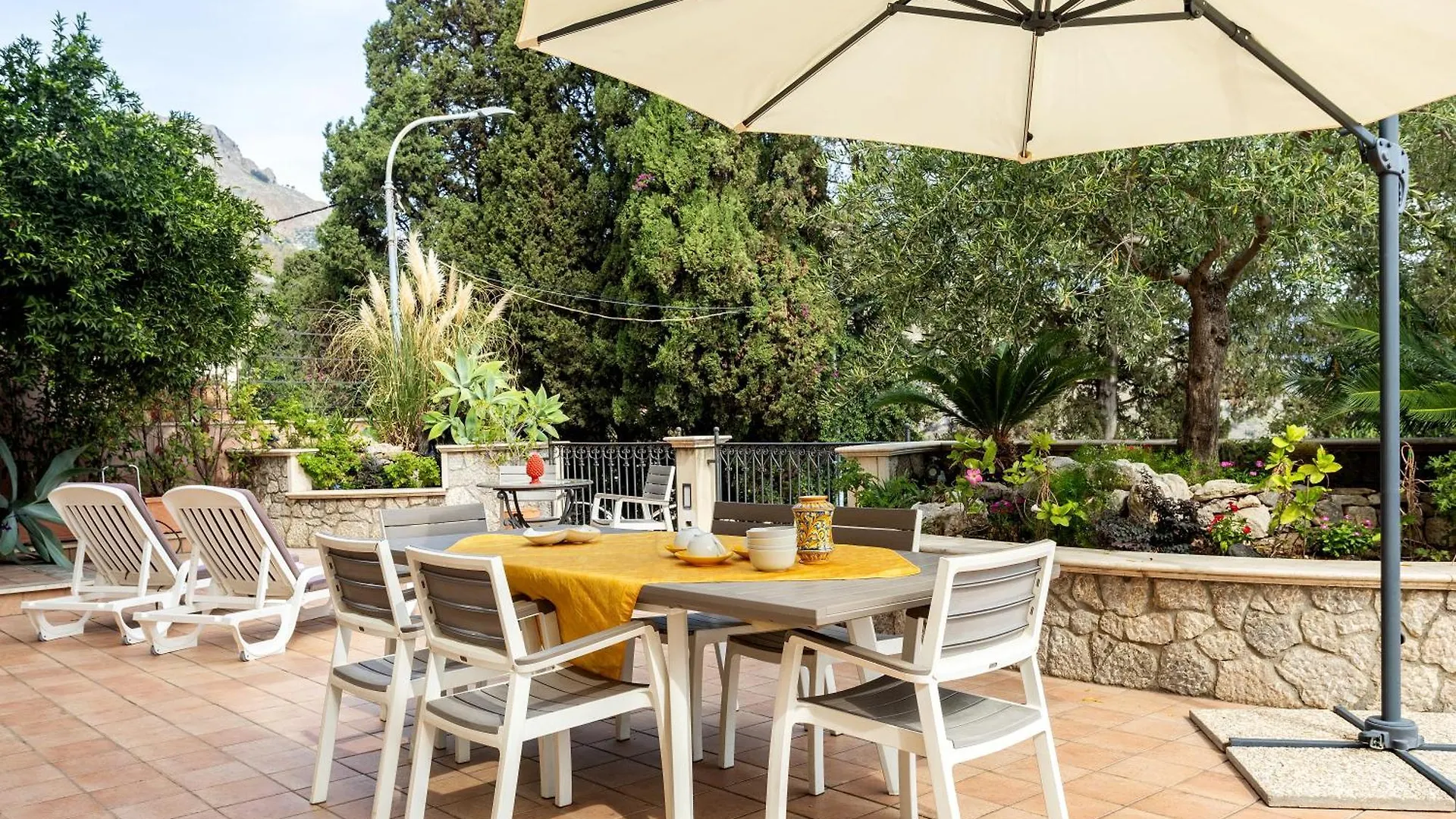 Villa Maremonti Taormina 0*,  Italy